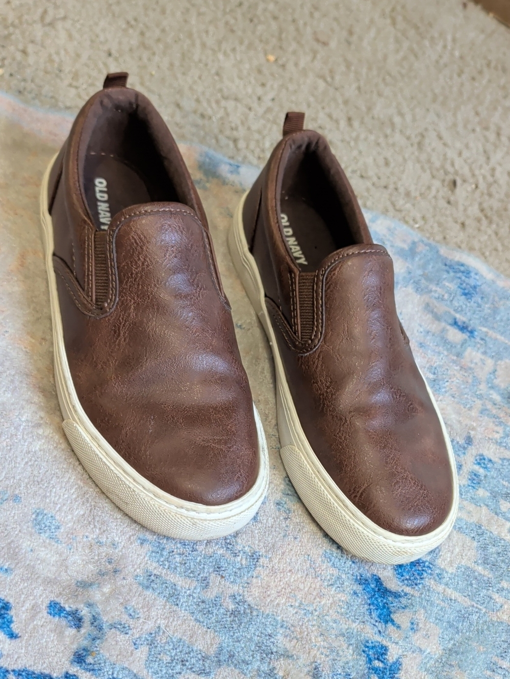 Old Navy Brown Slip-On Leather Loafers with White Soles Boys US Size 4, EU 23